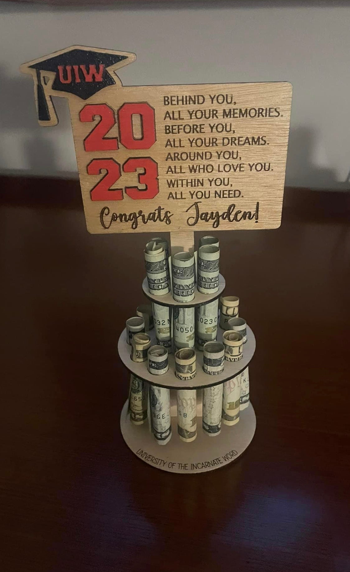 Money cake holder